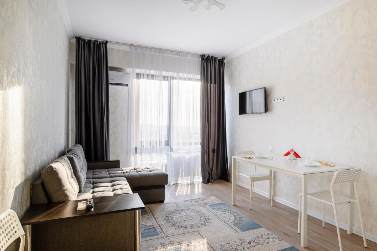 Бизнес И Отдых Almatý Exterior foto