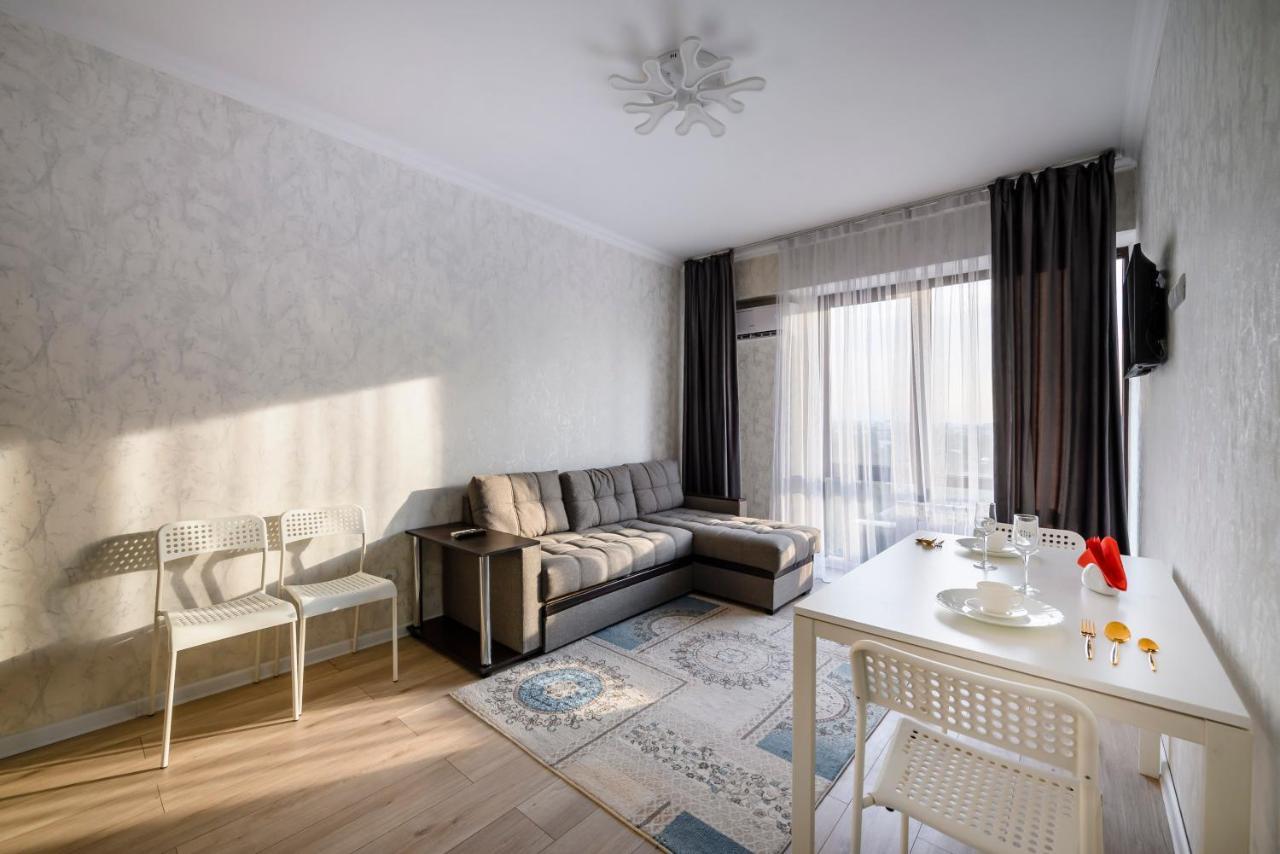 Бизнес И Отдых Almatý Exterior foto
